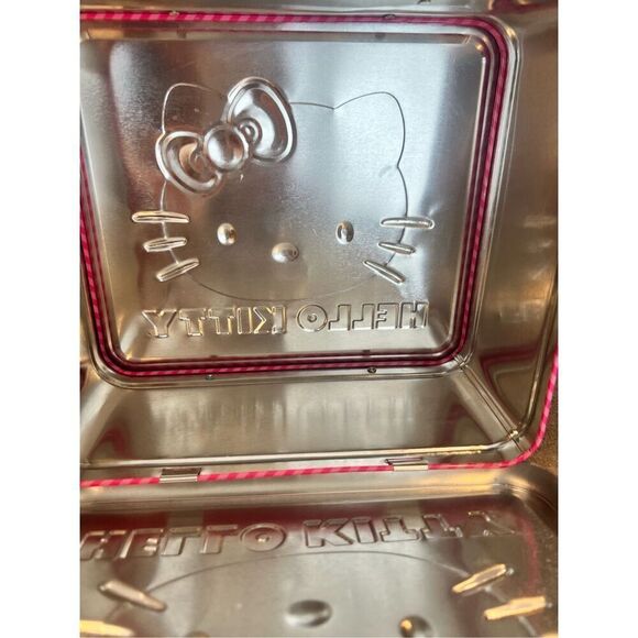 Hello Kitty Mini Tin Box - Picture 9 of 9